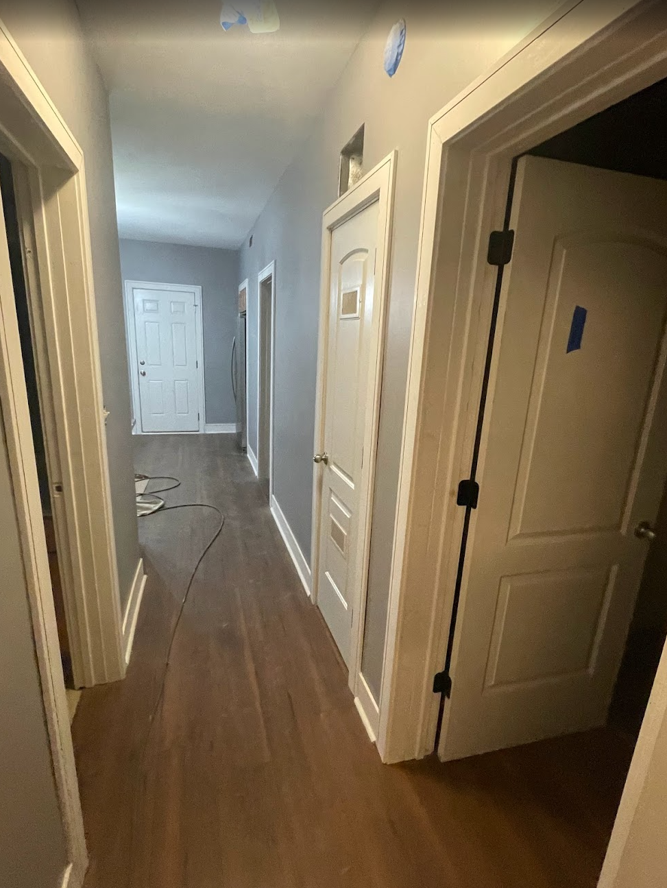 Laminate Flooring Installation 14